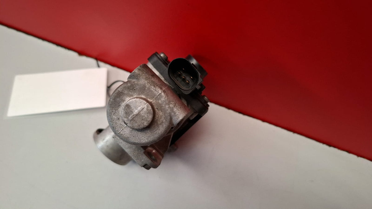 Valvula EGR /03G131501D Volkswagen Golf 2005 03G131502 03G131502
