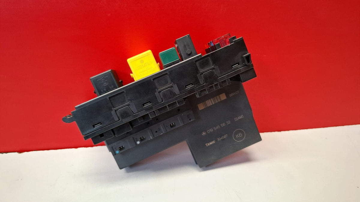 Caja Fusibles Sam Mercedes Clase E 2002 0195455632 0195455632