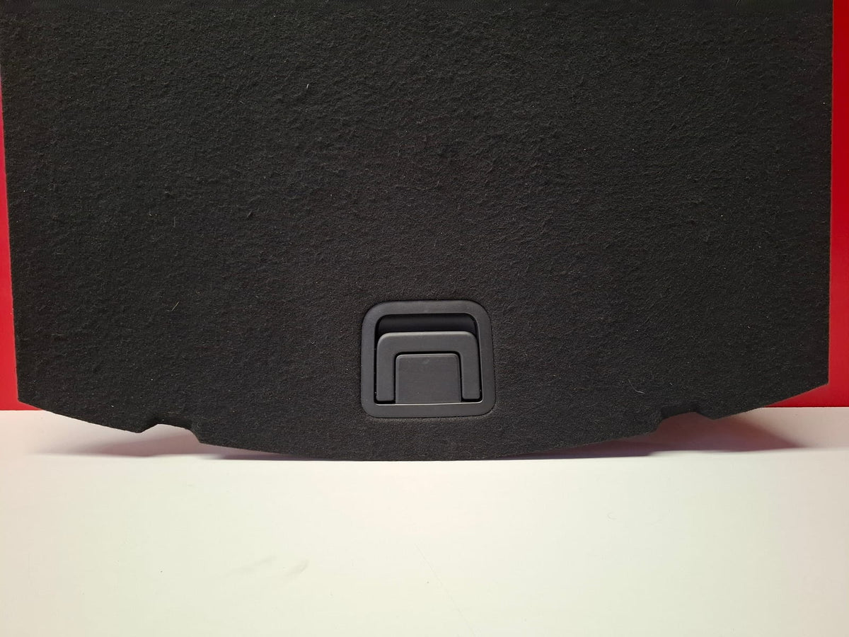 Tapa Revestimiento Inferior Maletero Toyota Corolla Cross Wagon Año 2021. 5 Puertas Toyota Corolla Cross 2021 TAPA REVESTIMIENTO INFERIOR MALETERO TAPA REVESTIMIENTO INFERIOR MALETERO