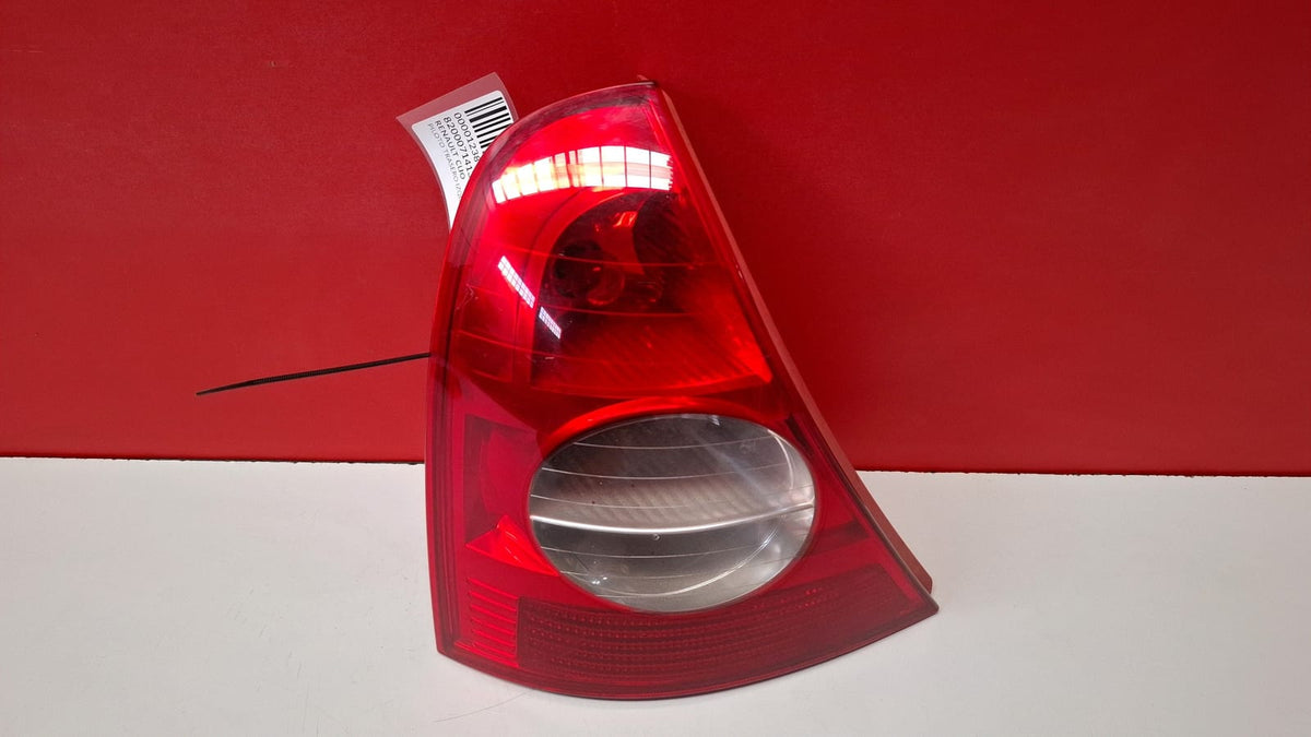 Piloto Trasero Izquierdo Renault Clio 2004 8200071413 8200071413