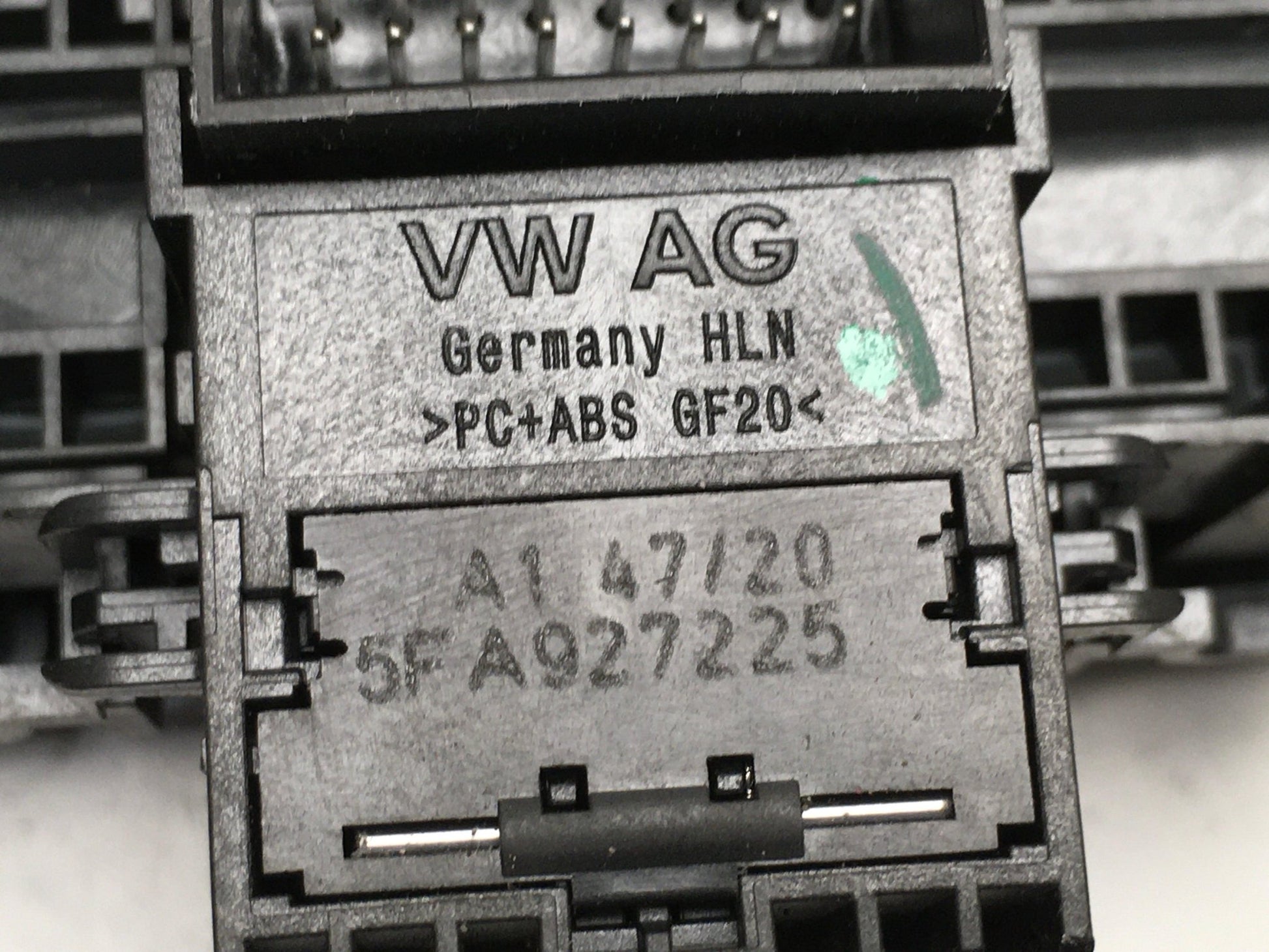 Freno de mano Cupra Formentor / Leon - 5FA927225