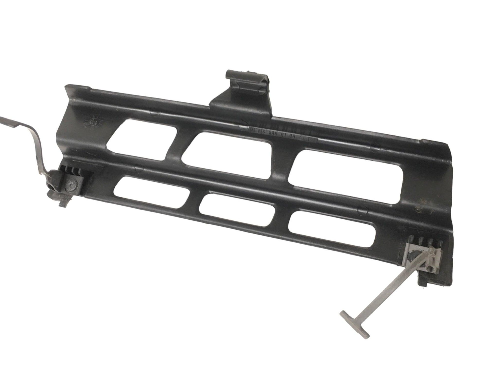 Gancho remolque delantero Mercedes W124 - 1248800105