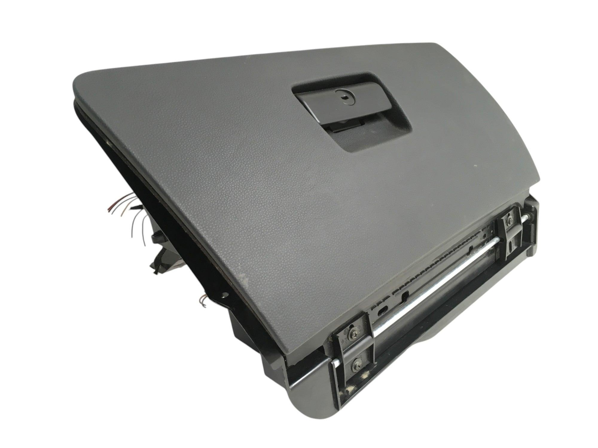 Guantera BMW 3 E90 E91 - 51167075479