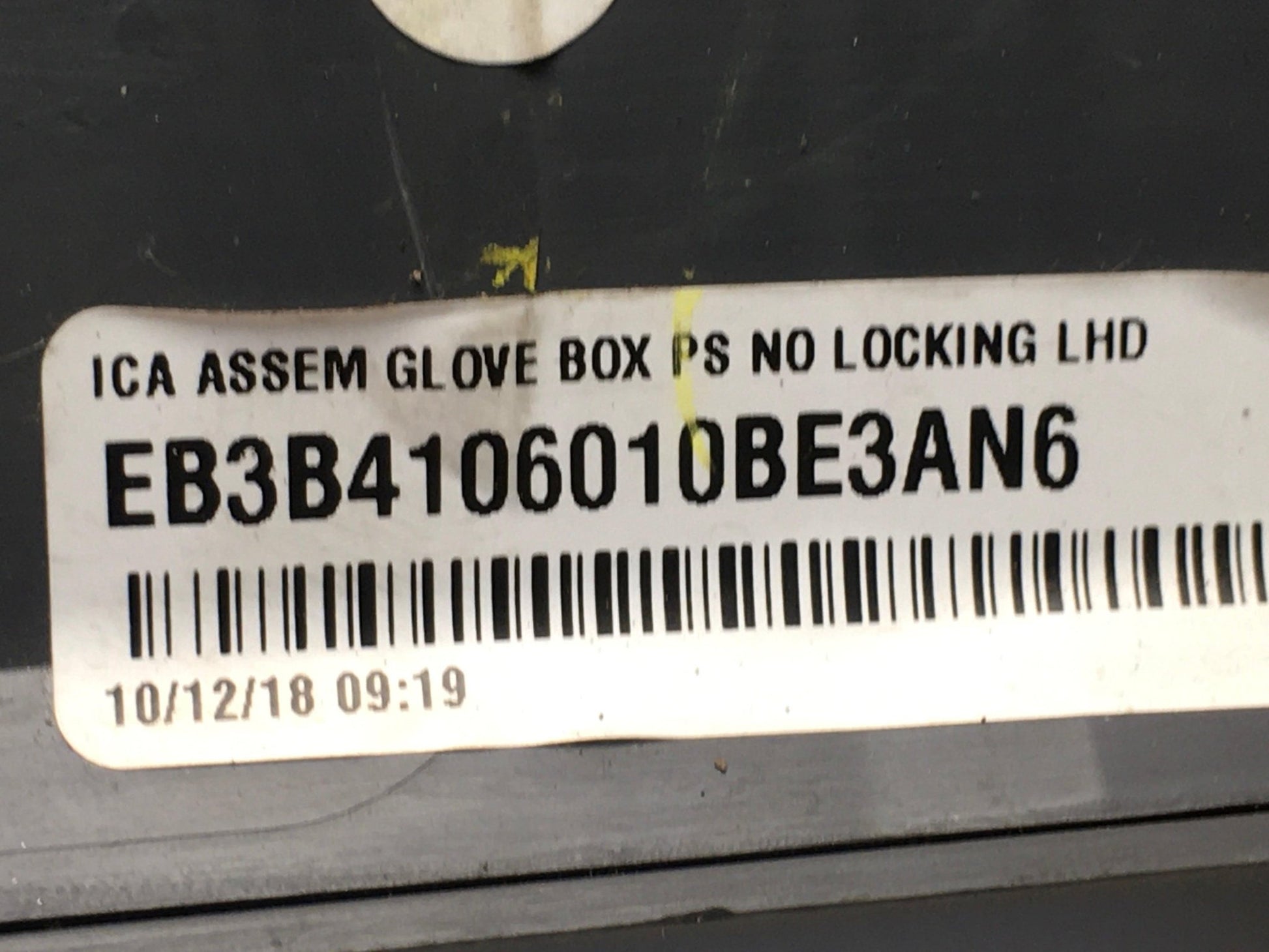 Guantera Ford Ranger TKE - EB3B4106010BE