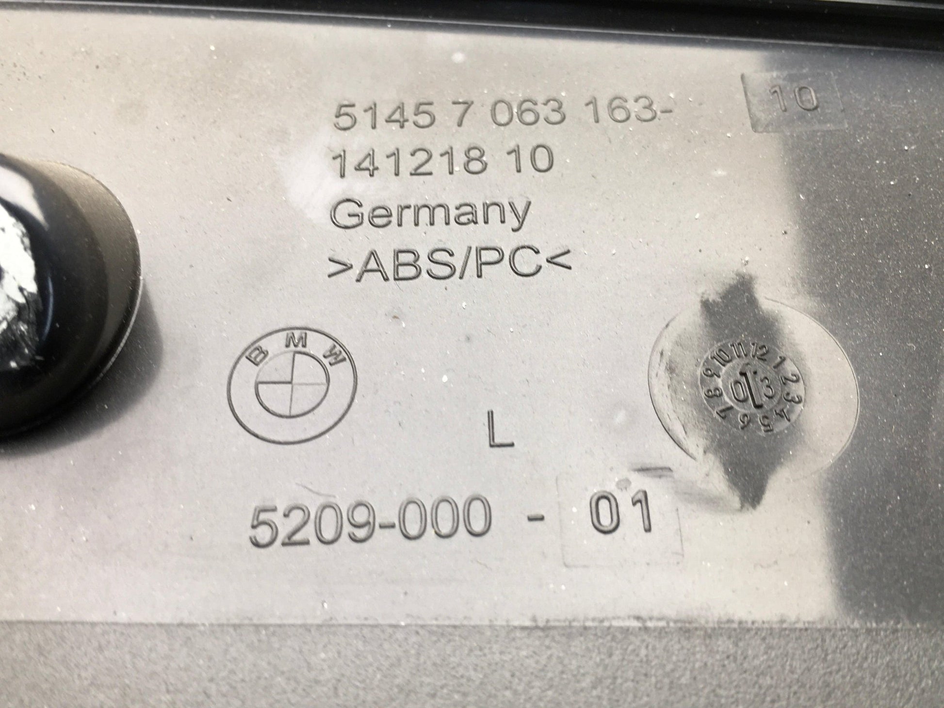 Guantera izquierda BMW 5 E60 E61 - 51457063163