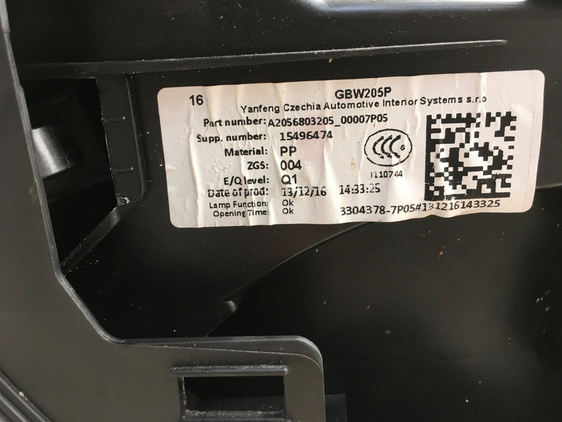 Guantera Mercedes W205 - A2056803205