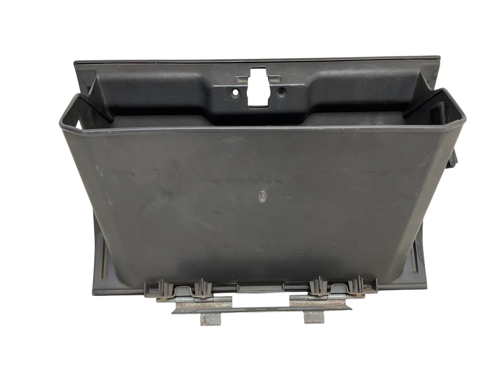 Guantera Mitsubishi Pajero - MB652136 _