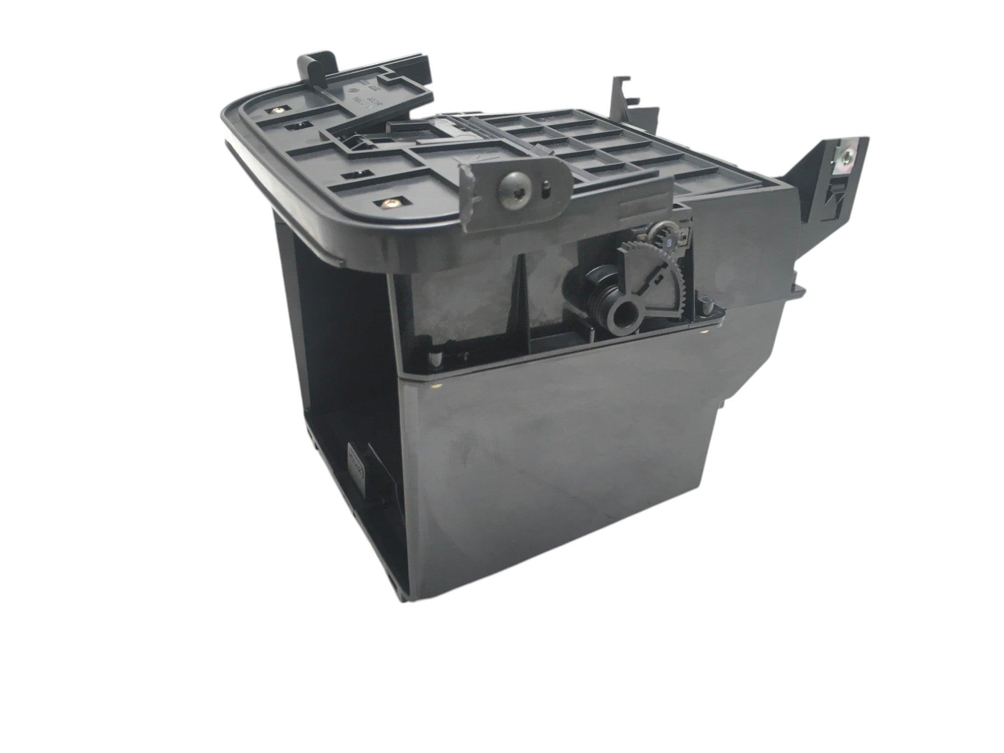 Guantera Nissan X-Trail T30 - 68104EQ000