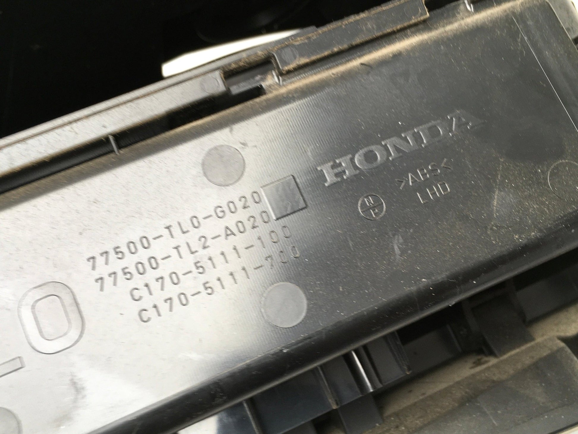 Guantera salpicadero Honda Accord VIII - 77500TL0G020