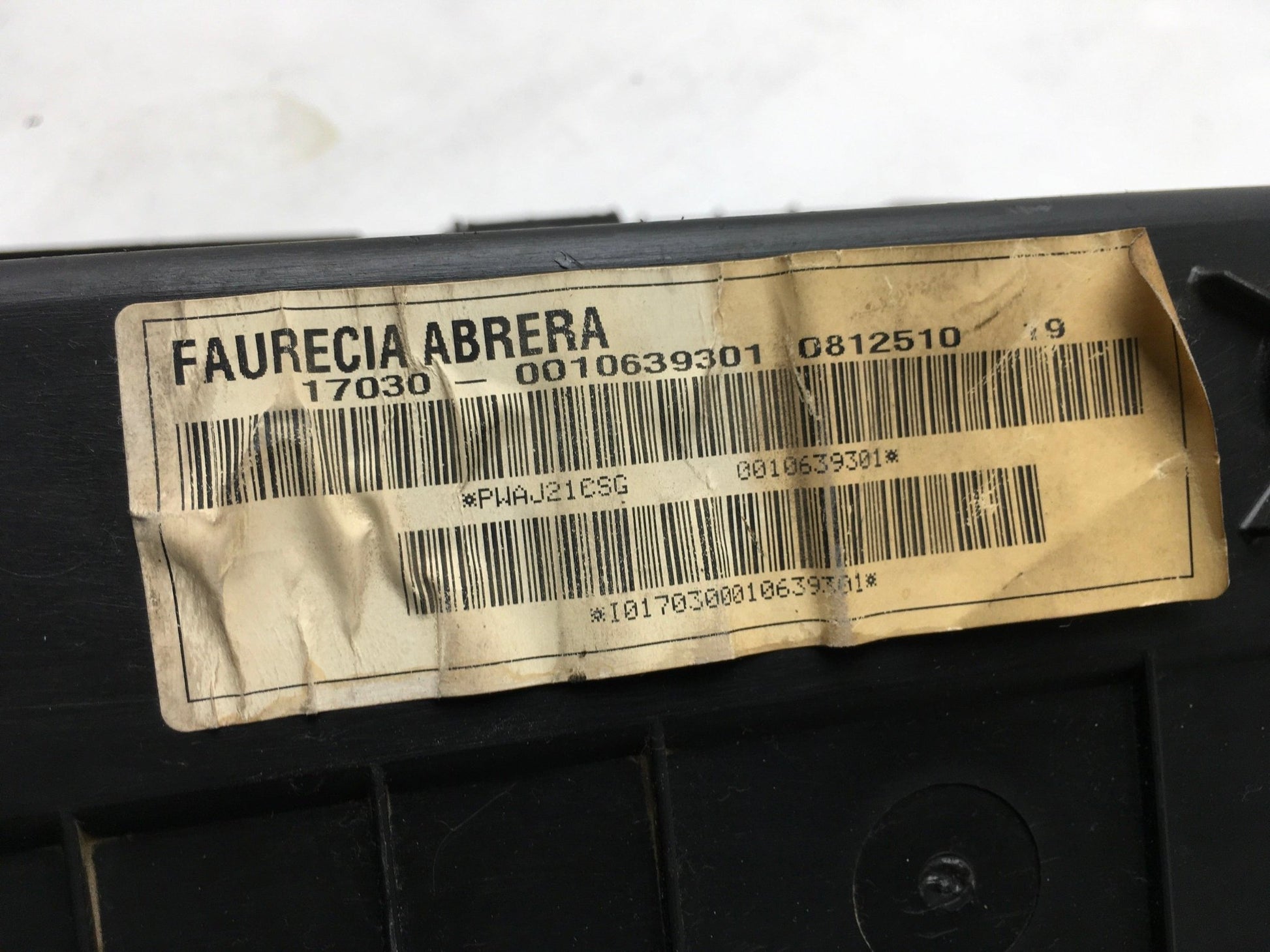 Guantera Seat Leon II 1P1857121C1MM - 1P1857121C1MM