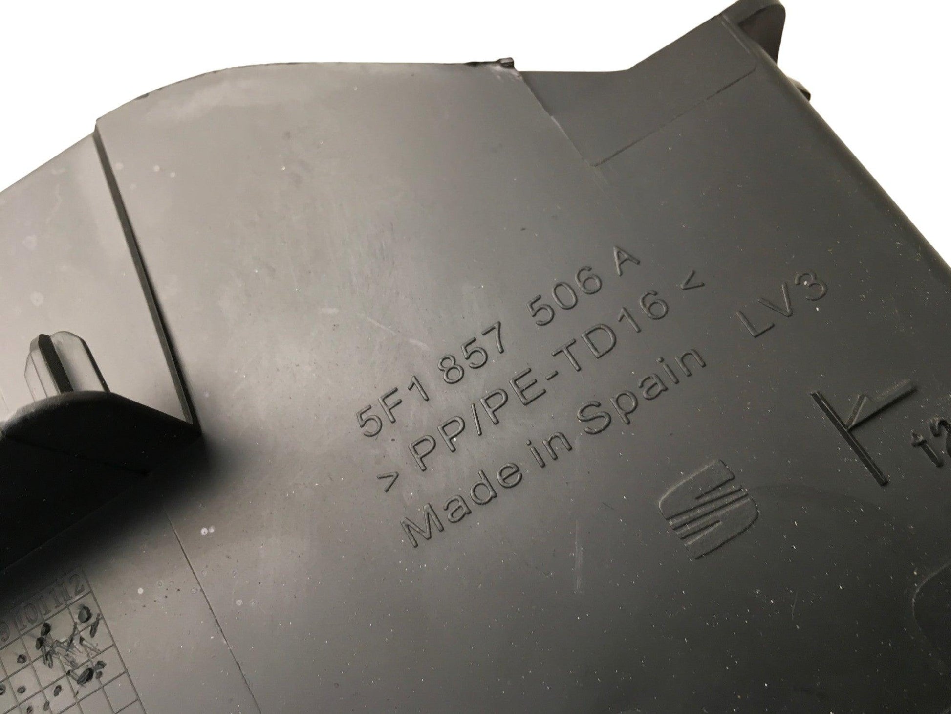 Guantera Seat Leon III 5F - 5F1857506A