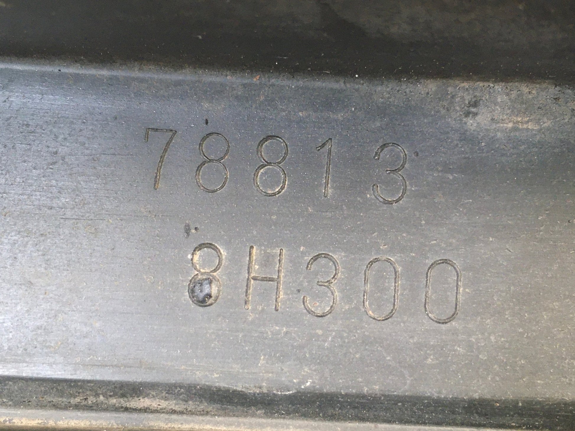 Guardabarros tra izq Nissan X-Trail T30 - 788138H300