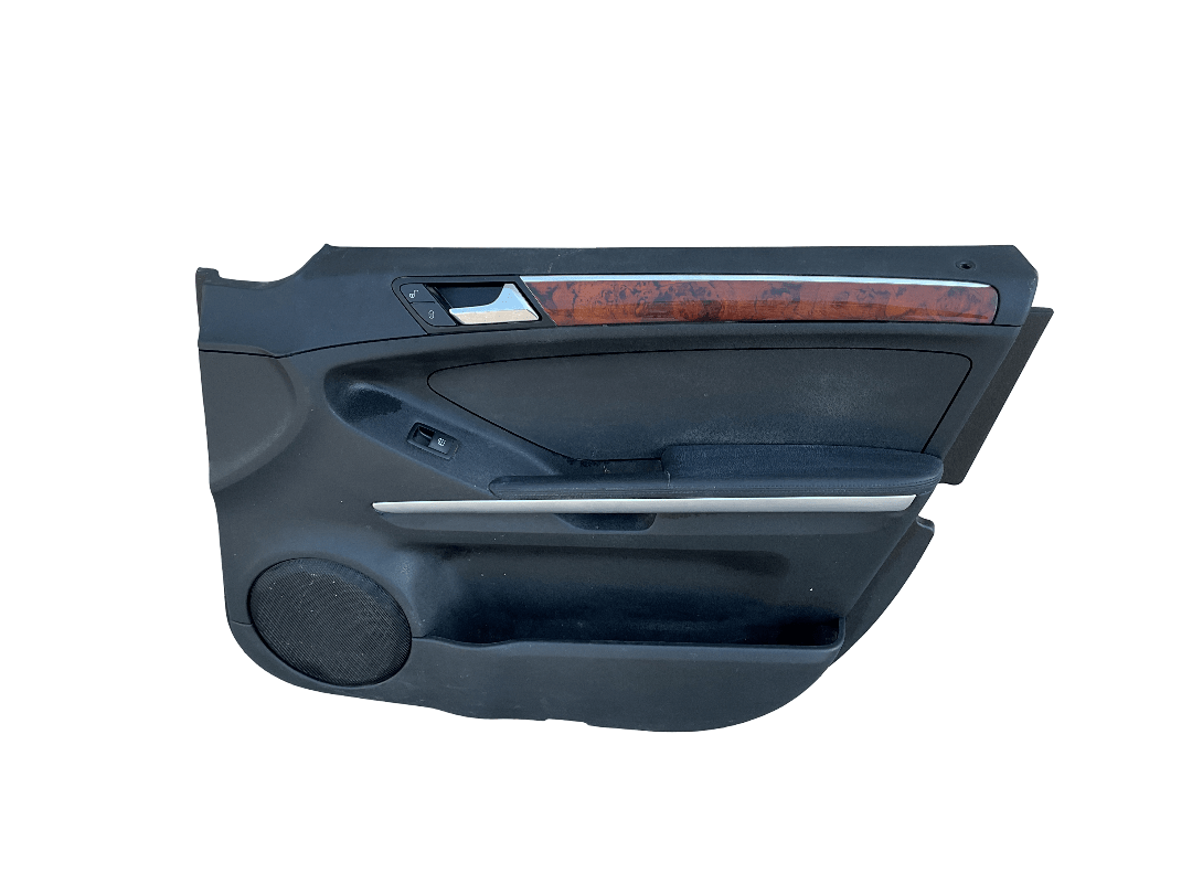 Guarnecido del dcha Mercedes W164 05-11 - A1647201470