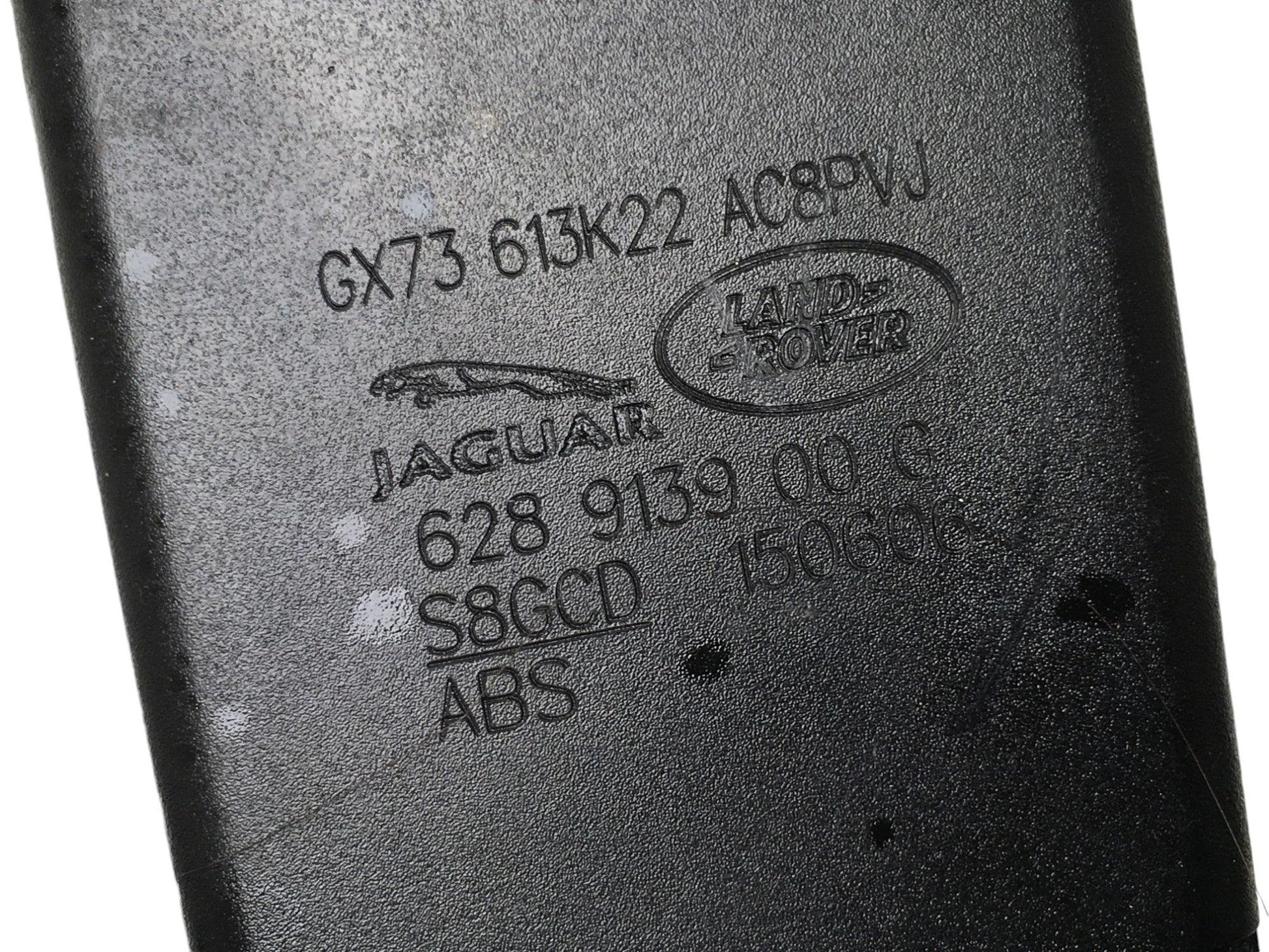 Hebilla cinturon tra izq Jaguar XE - GX73613K22