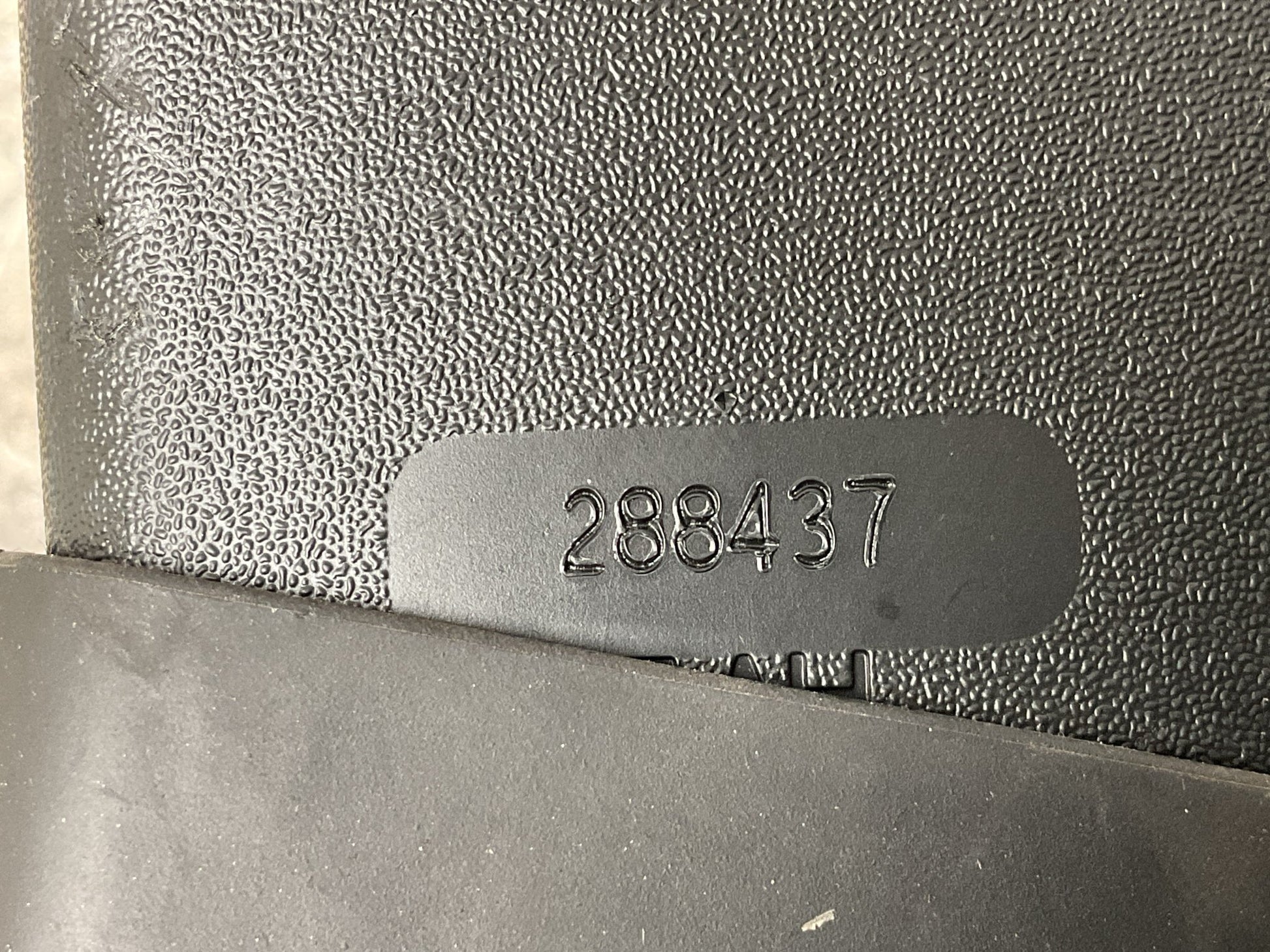 Hebilla Cinturon Trasero Central Kadjar 15 - 24 - 888421897R