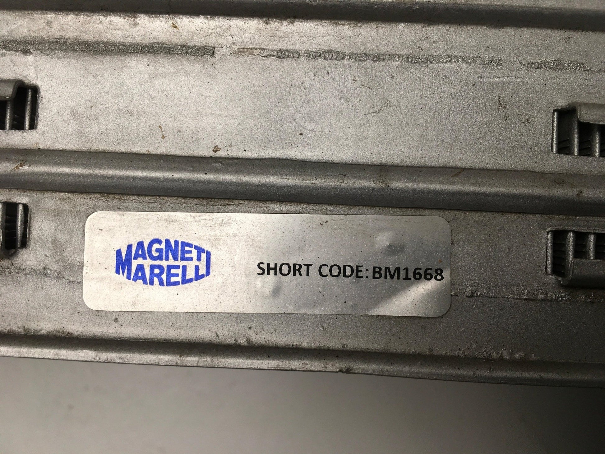 Intercooler agua VW 6R0145805E - 6R0145805E