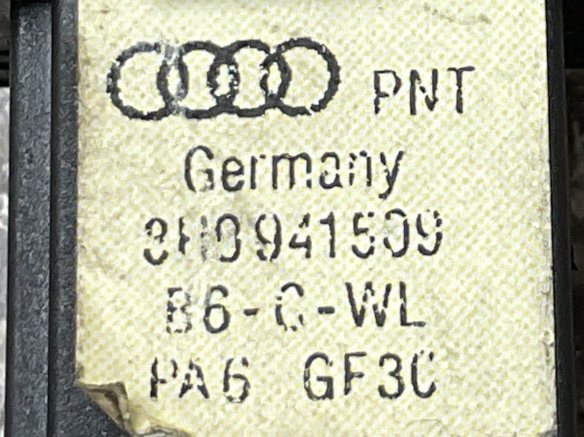 Interruptor Emeregencia Audi A4 8E Seat Exeo - 8H0941509