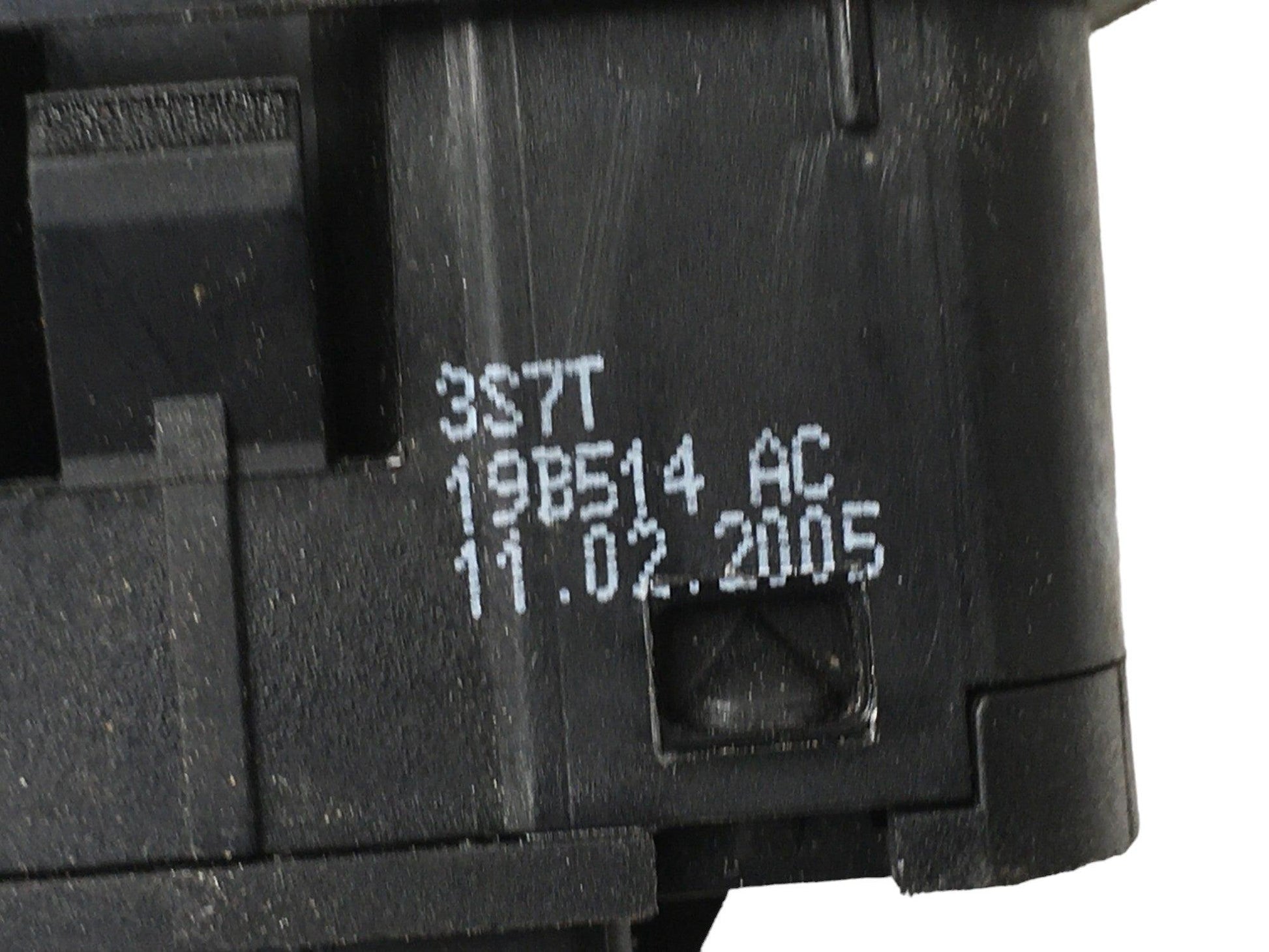 Interruptor Maletero Ford Mondeo III - 3S7T19B514AC