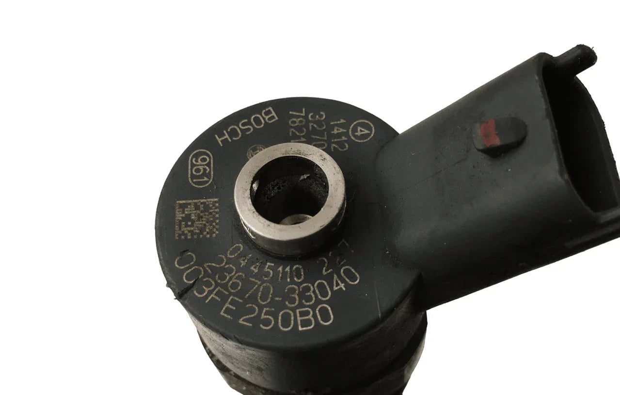 Inyector Toyota Auris/Corolla 0445110221 1.4D
