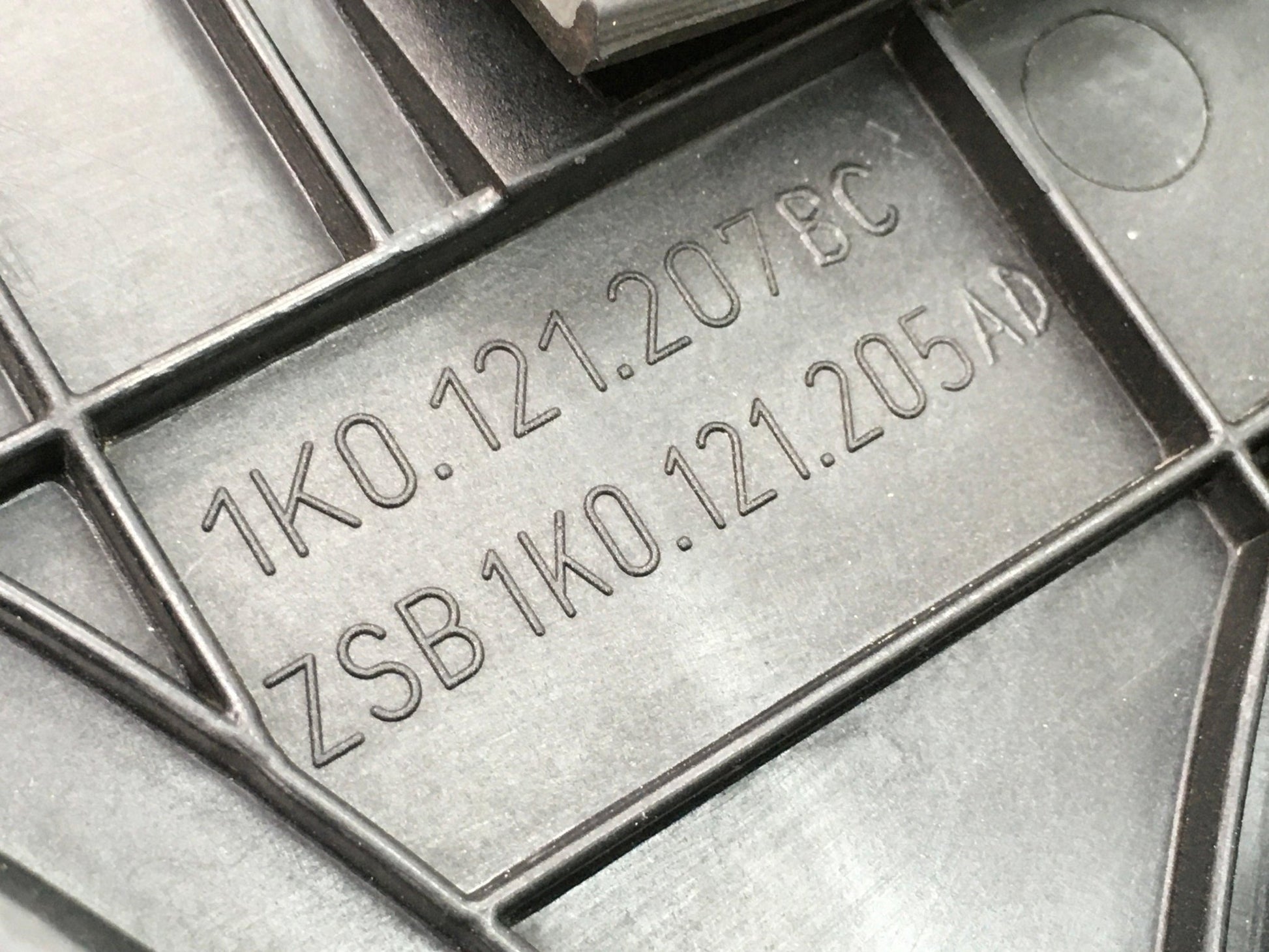 Juego de radiadores VW 1K0145803BM - 1K0145803BM