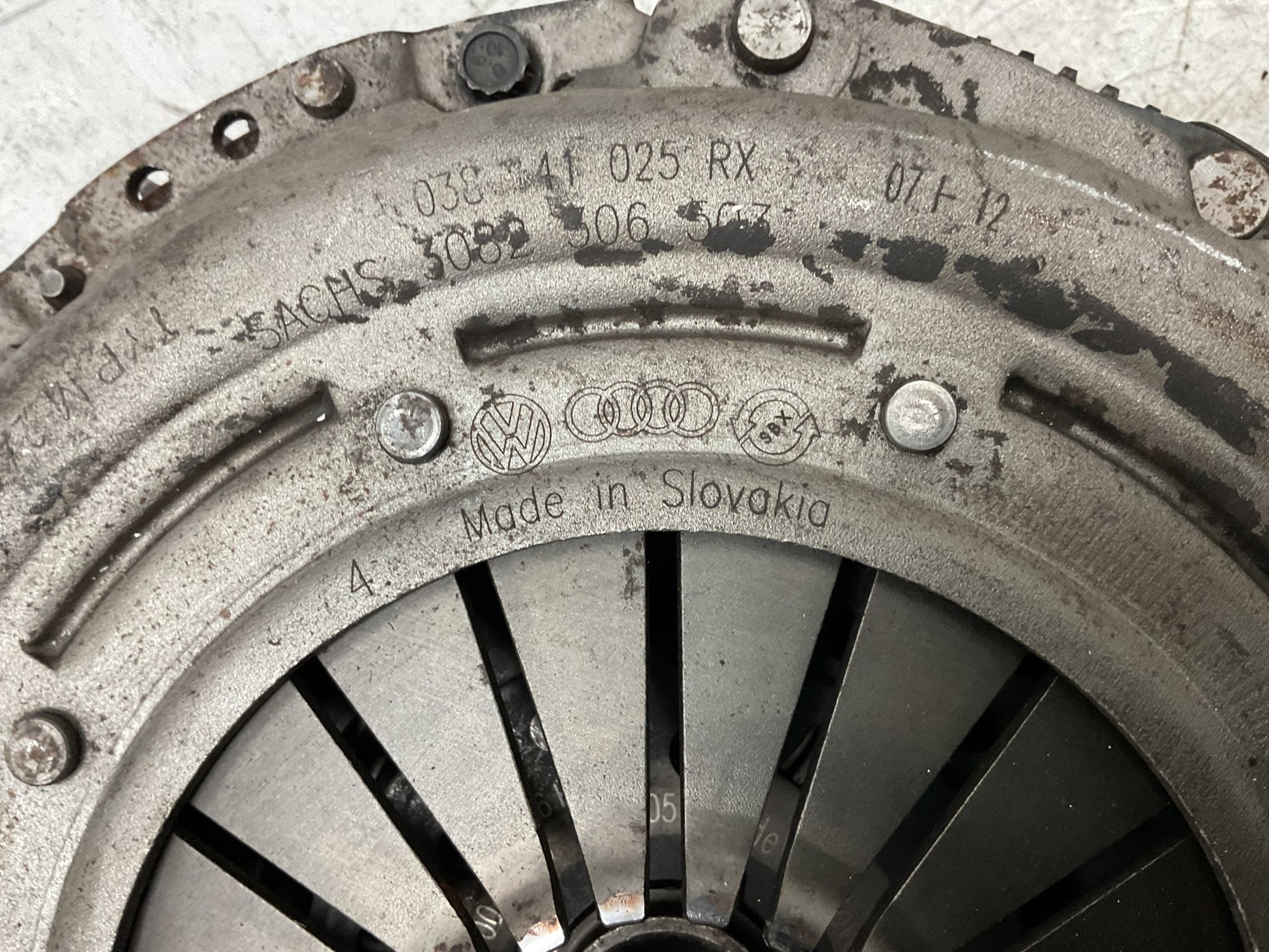 Kit Embrague VW 038141025RX - 038141025RX