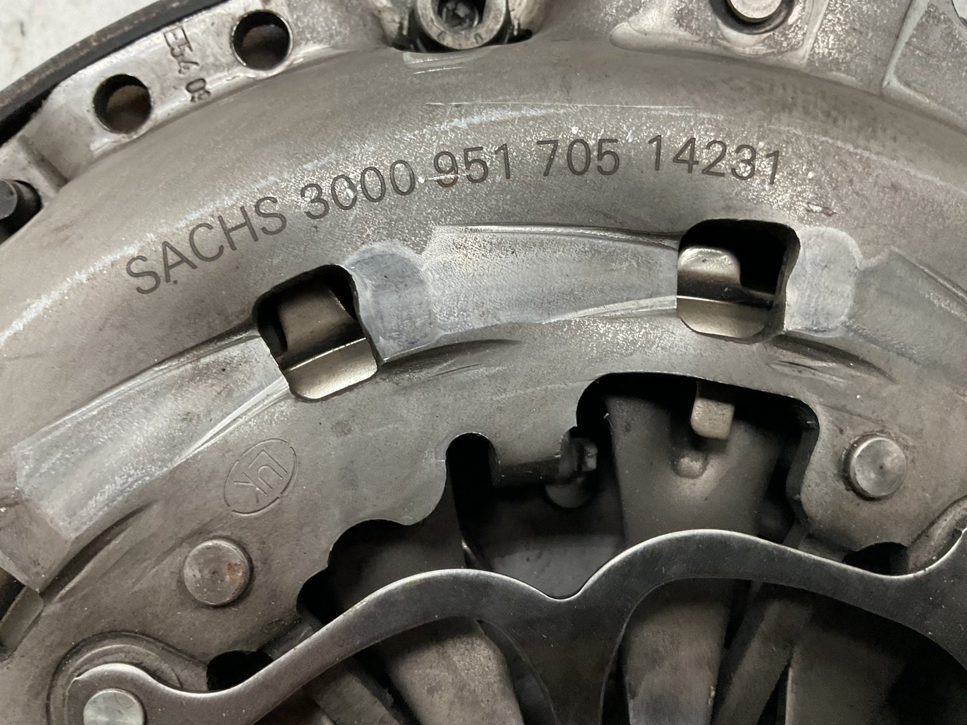 Kit Embrague VW 038141032Q - 038141032Q