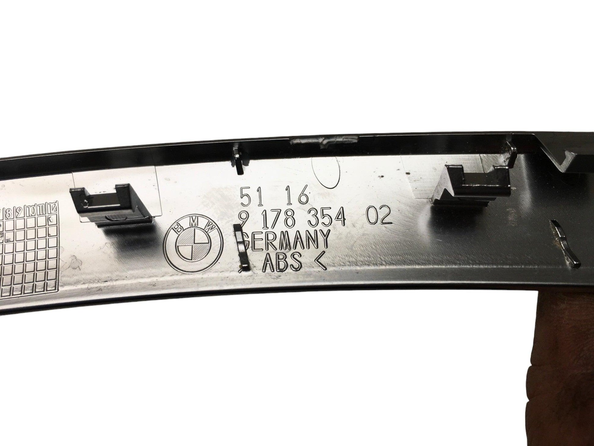 Liston dcho Consola central BMW F07 GT - 51169178354