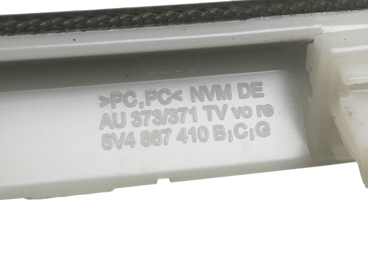 Liston puerta Audi A3 Sportback - 8V4867410