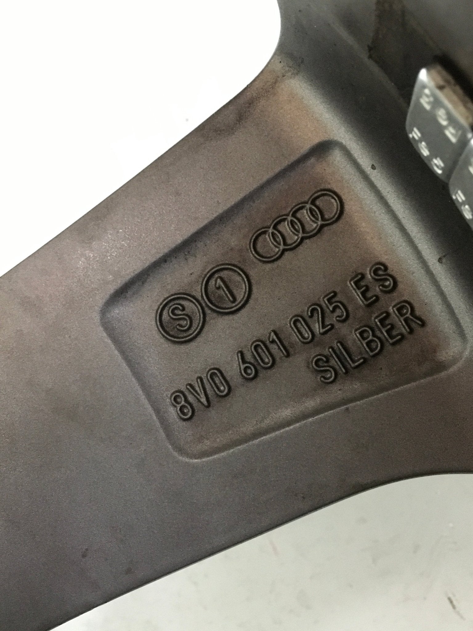 Llanta Audi RS3 8V - 8V0601025ES