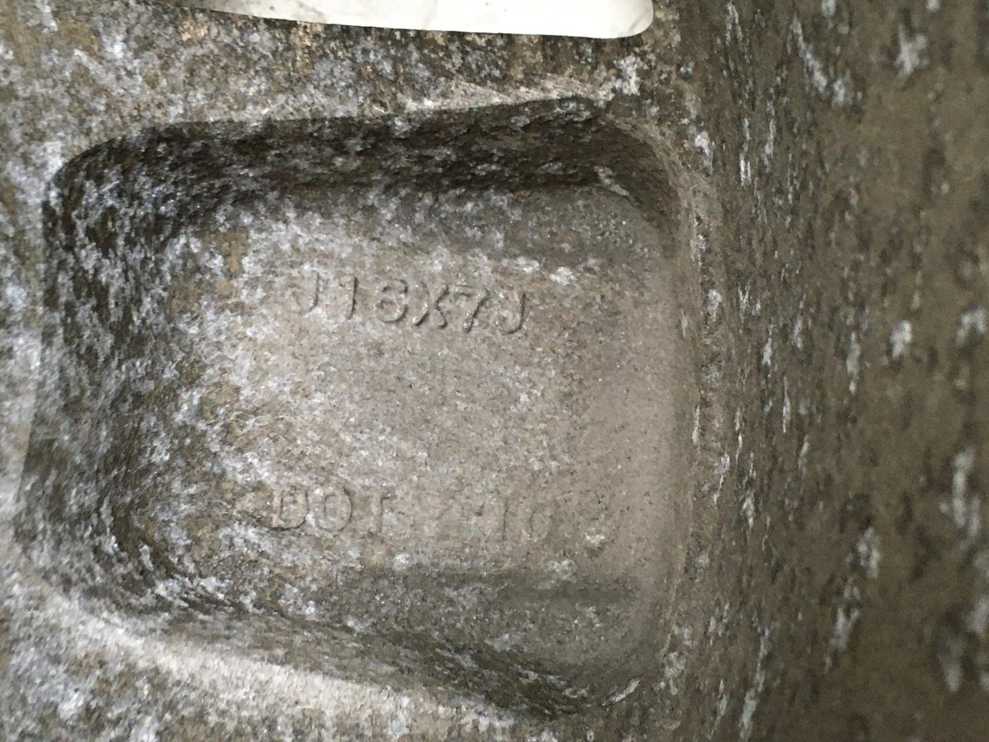 Llanta Ford Ranger II renovado - 9965687060