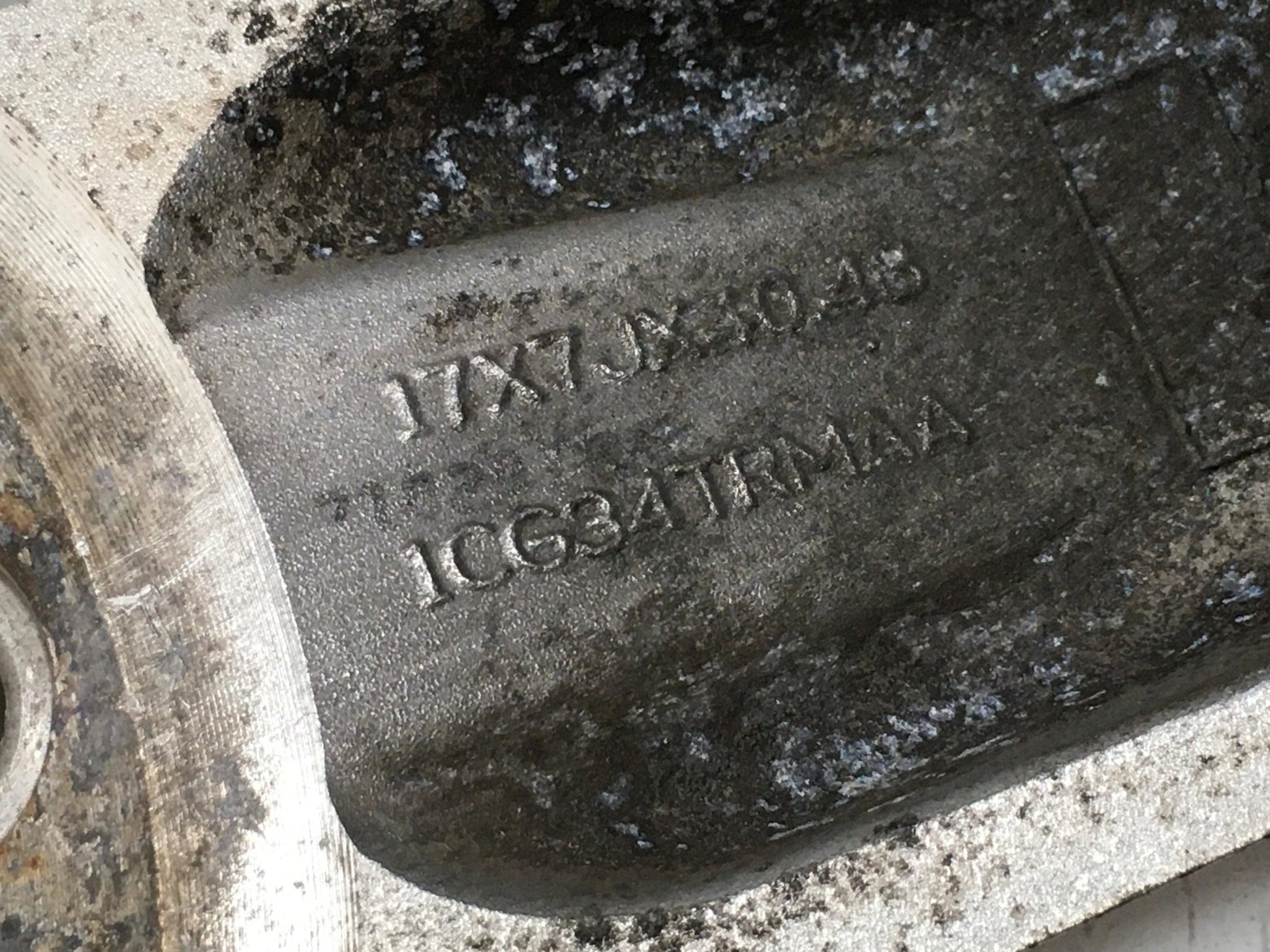 Llanta Jeep Cherokee KJ - 1CG34TRMAA