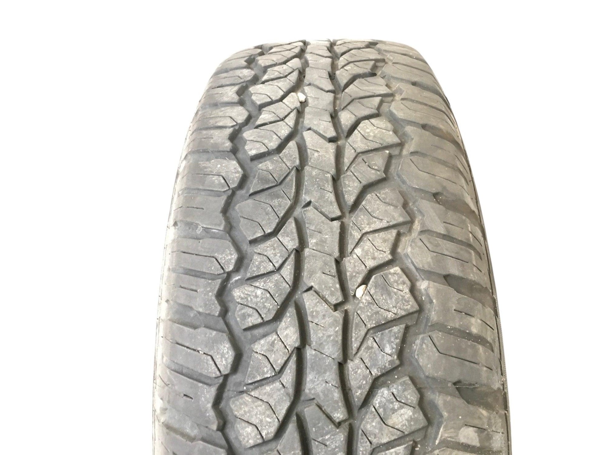 Llanta Mitsubishi Montero V20 - 