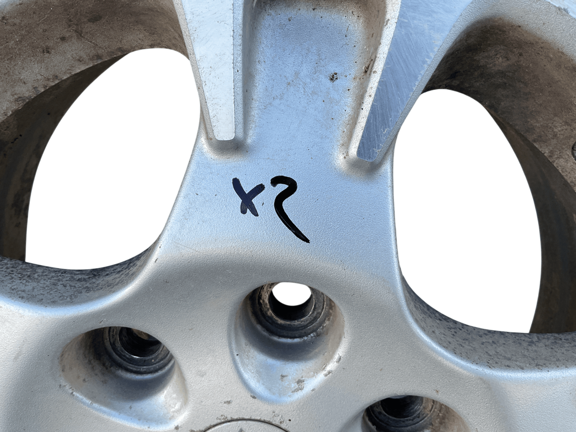 Llanta Mitsubishi Montero (V60/V70) 02-06 - MR347070