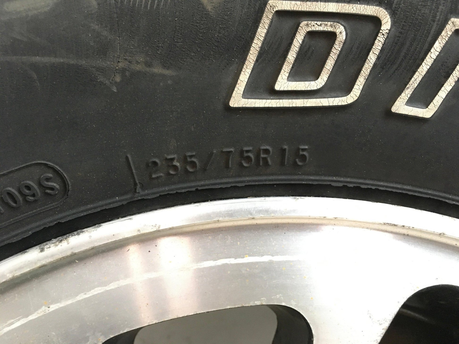 Llanta Mitsubishi Pajero II - J15X7JJ10 _