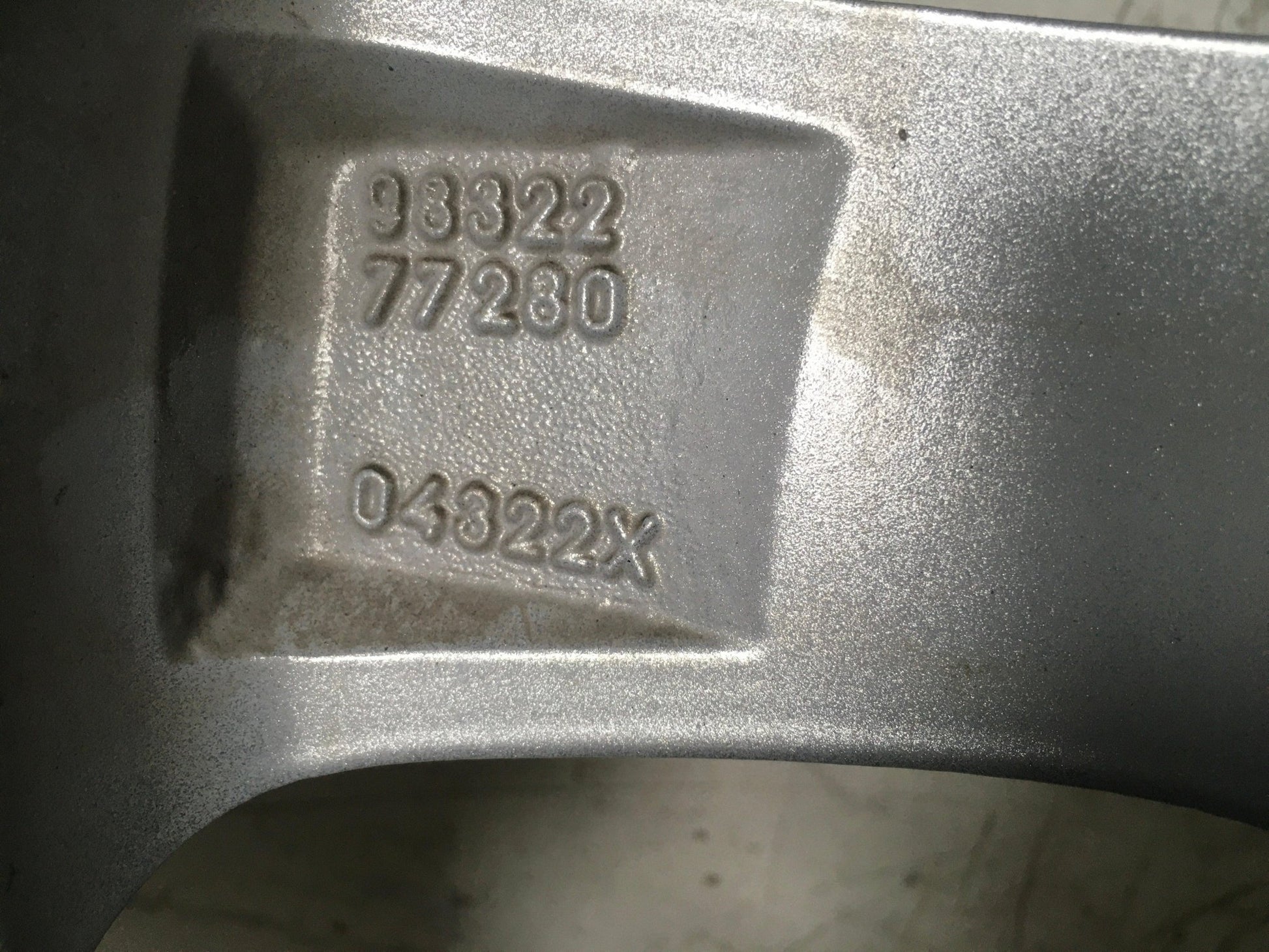 Llanta Opel Corsa F - 9832277280