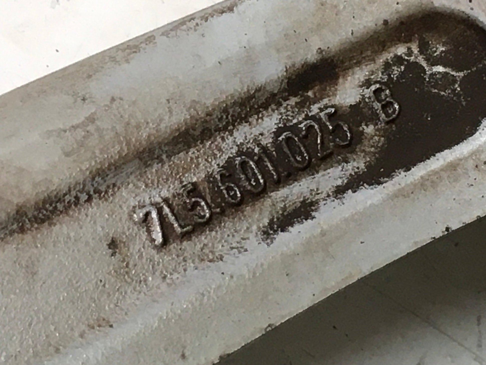 Llanta Porsche Cayenne 9PA - 7L5601025B