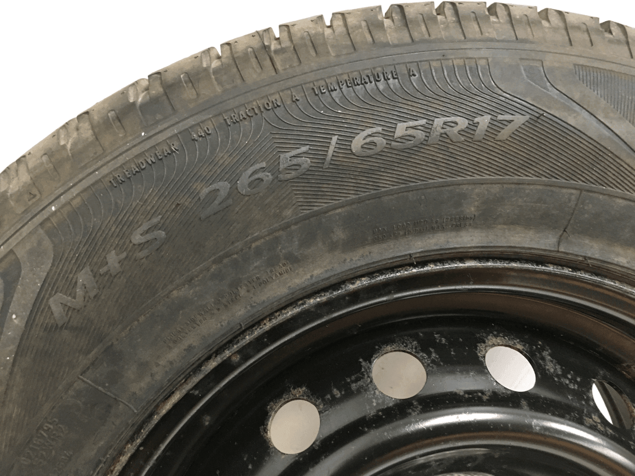 LLanta repuesto 26565R14 - 26565R14