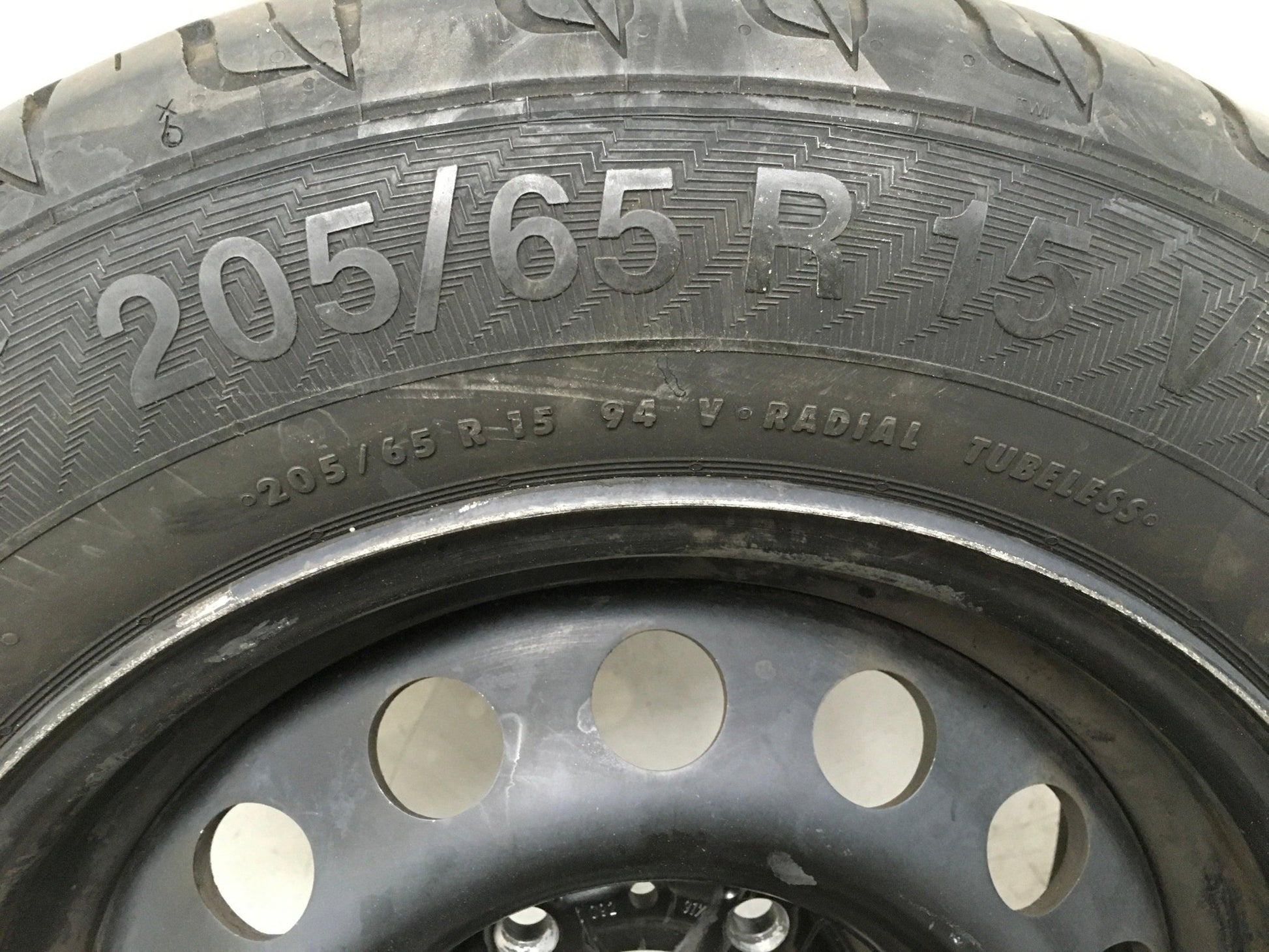 Llanta Repuesto BMW E39 - 36111092696