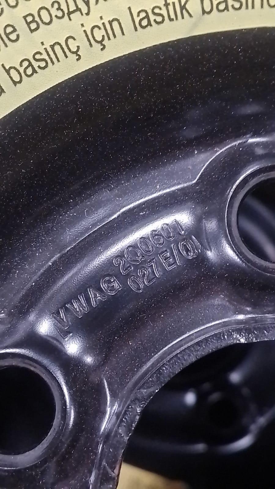 Llanta Repuesto VW 2Q0601027E - 2Q0601027E