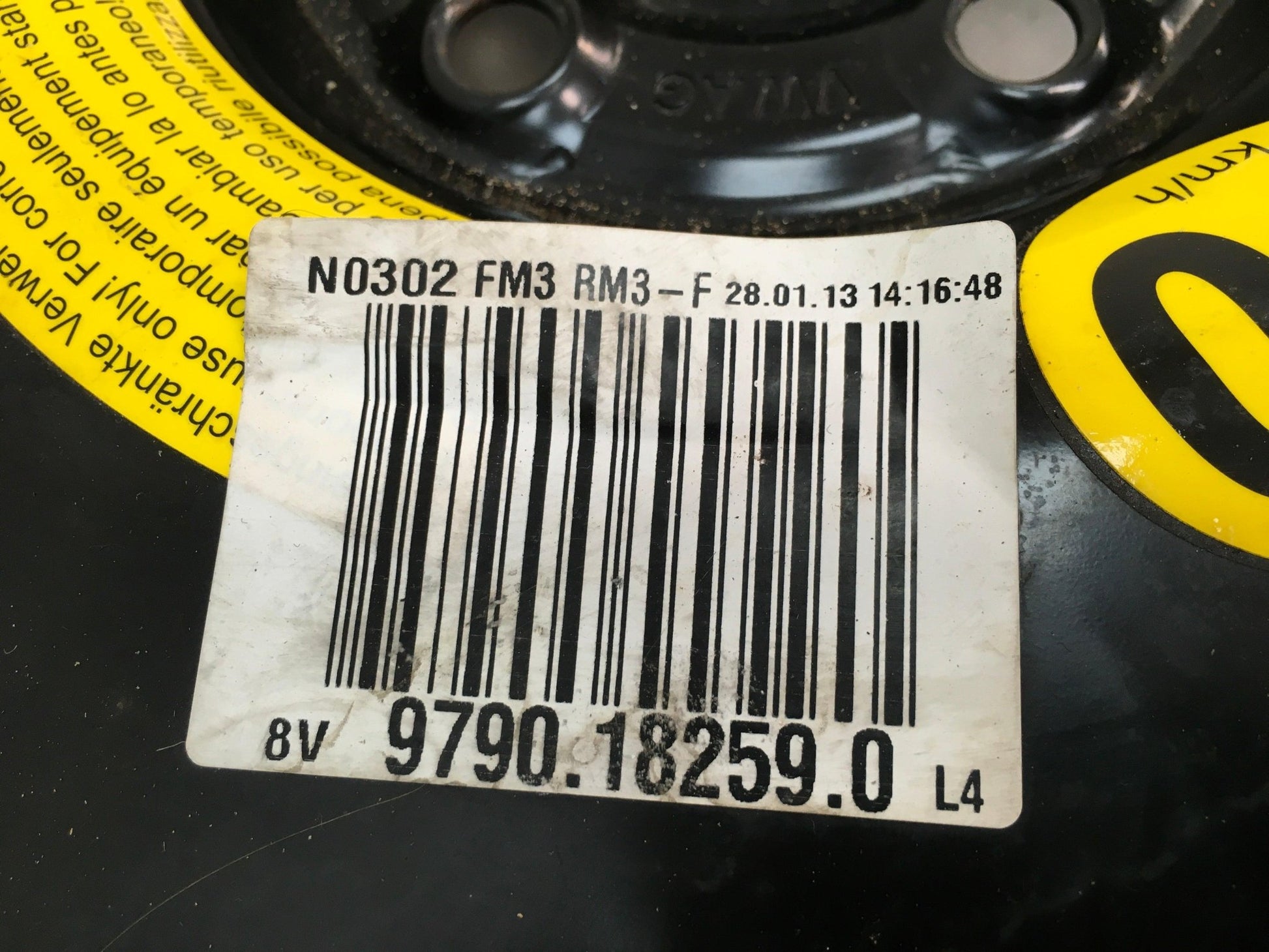 Llanta Repuesto VW 5Q0601027BC - 5Q0601027BC