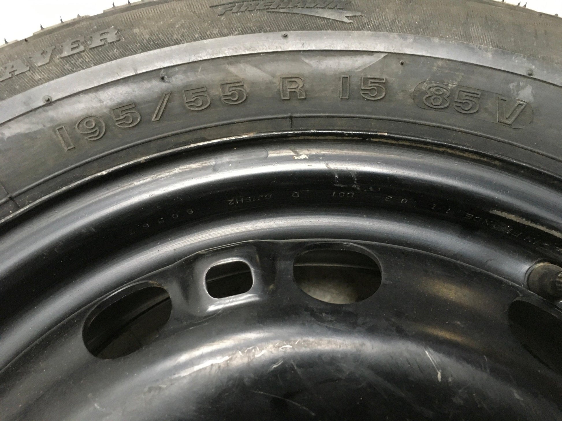 LLanta Repuesto VW 6Q0601027G - 6Q0601027G