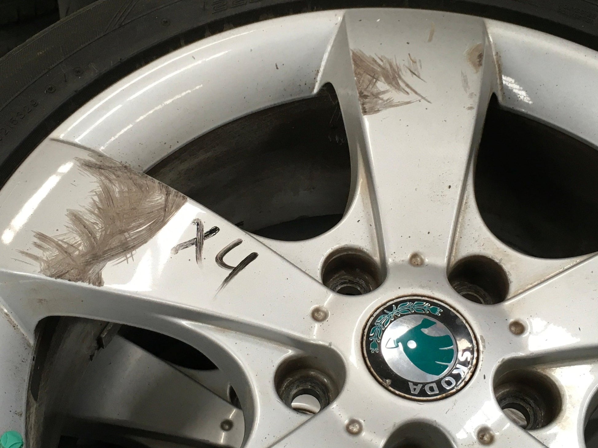 LLanta Skoda Octavia II 1Z - 1Z0601025D