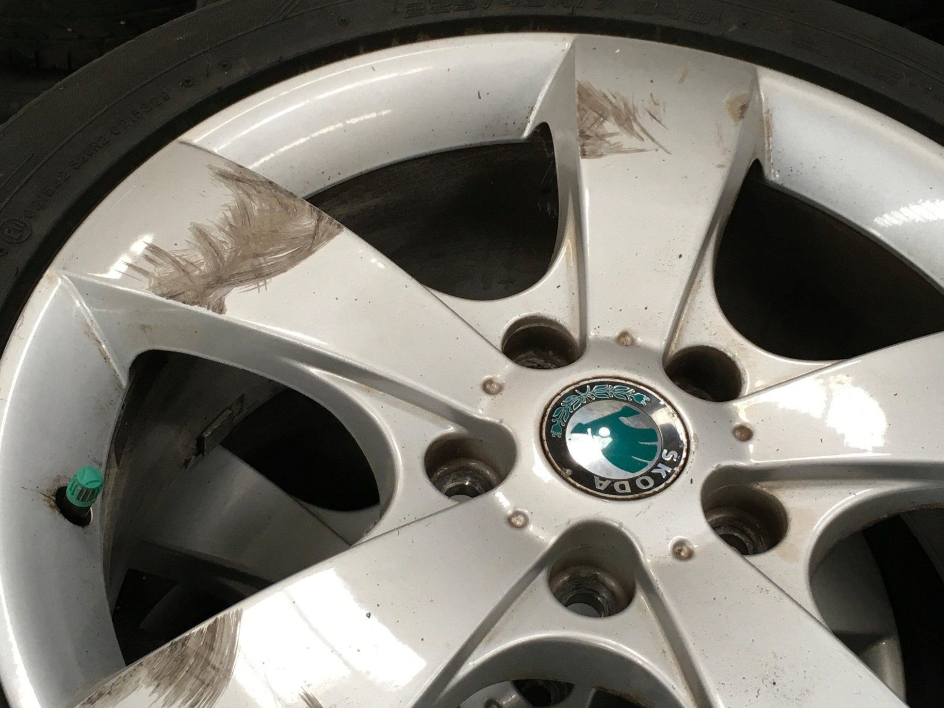 LLanta Skoda Octavia II 1Z - 1Z0601025D