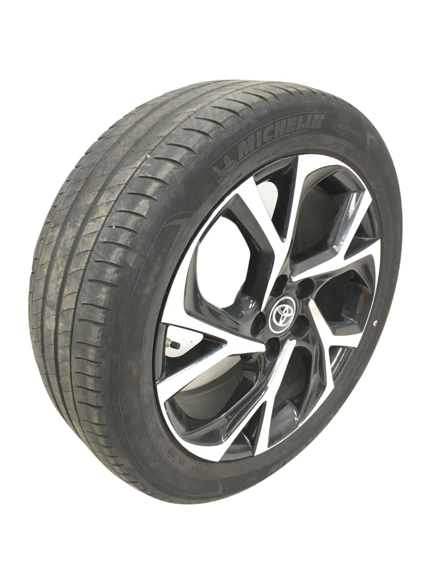 Llanta Toyota C-HR AX1 - CMS-860/8