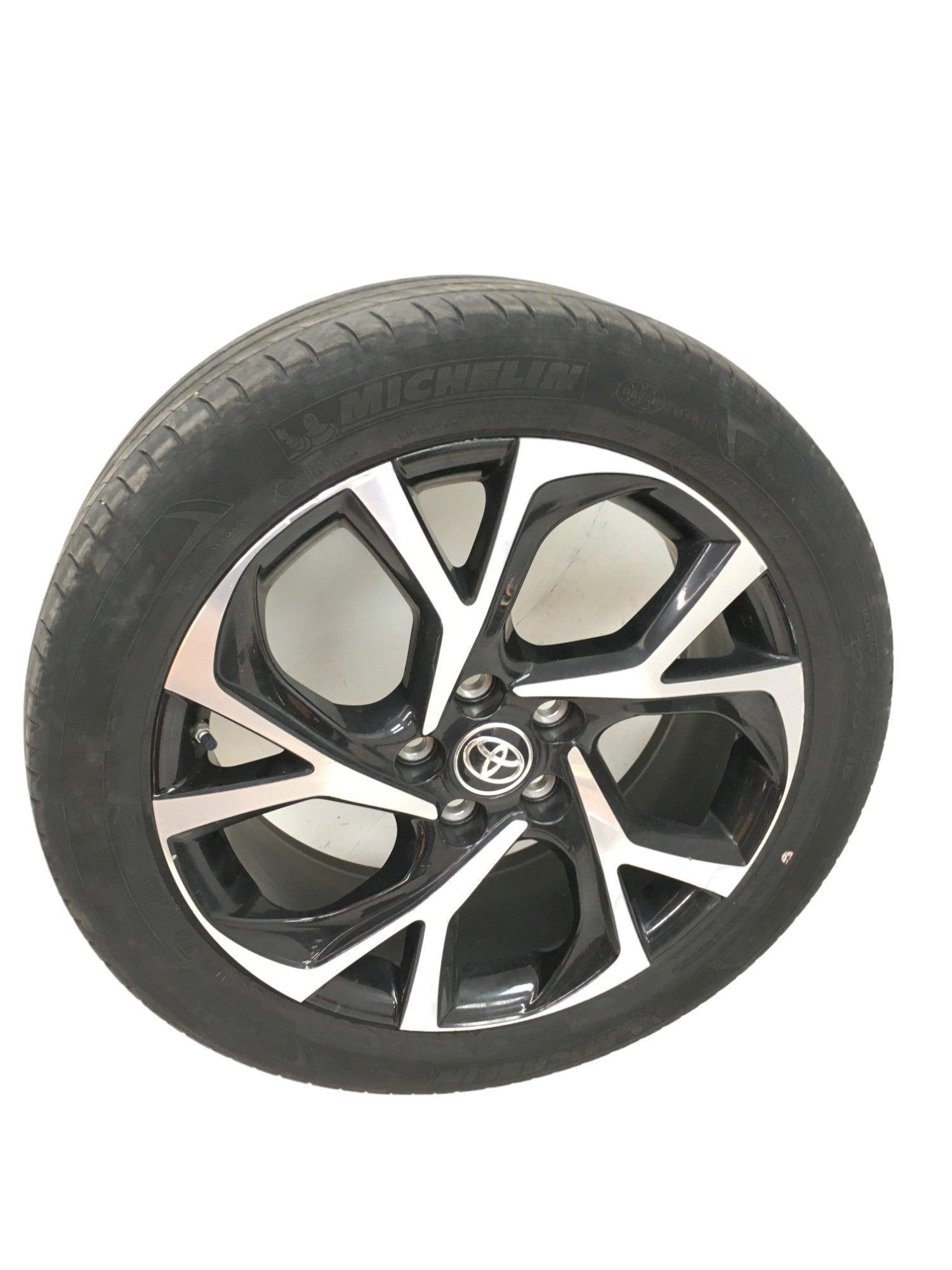 Llanta Toyota C - HR AX1 - CMS - 860/8