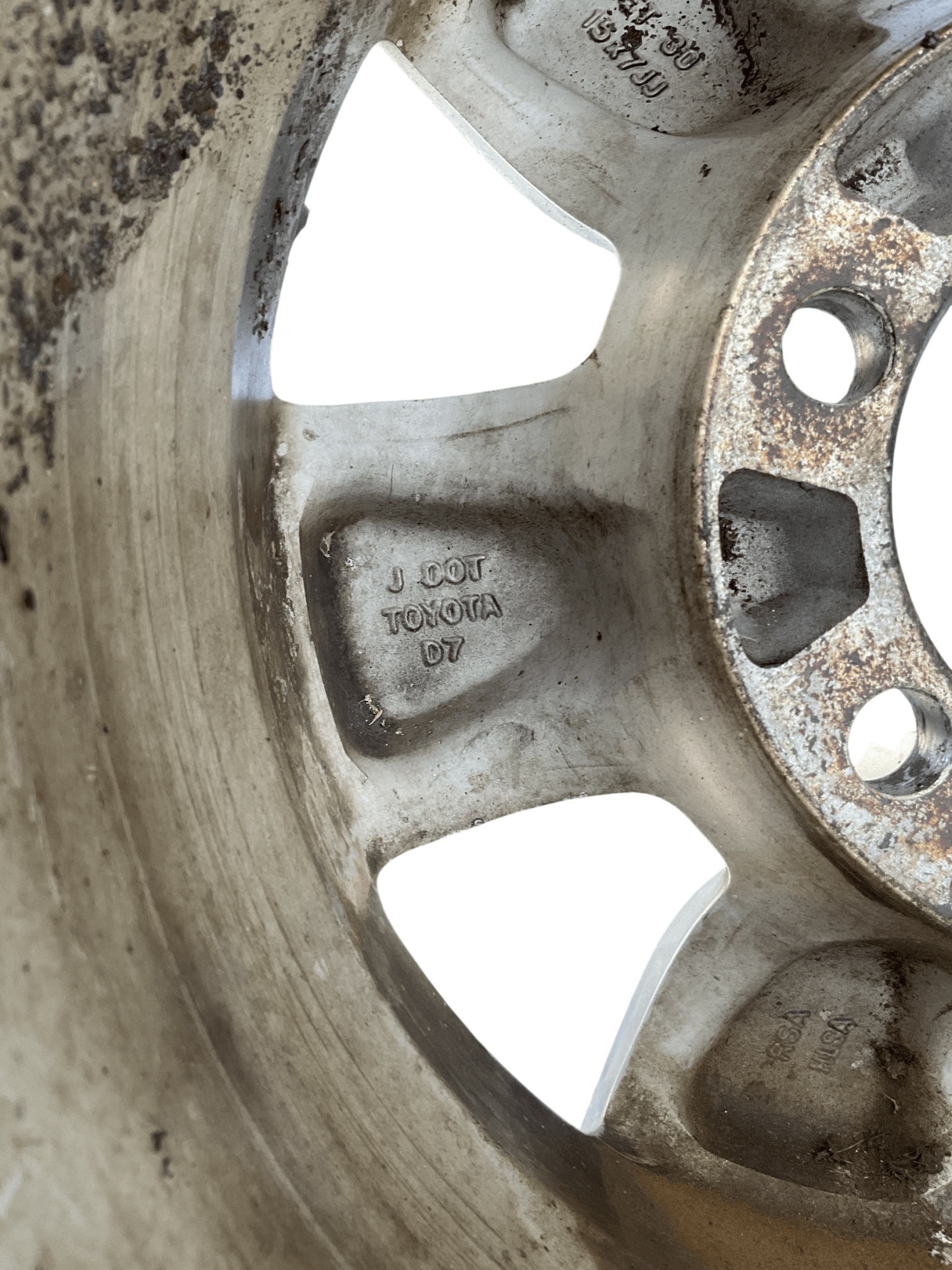 Llanta Toyota Hilux VII 05-15 - 15x7JJET30
