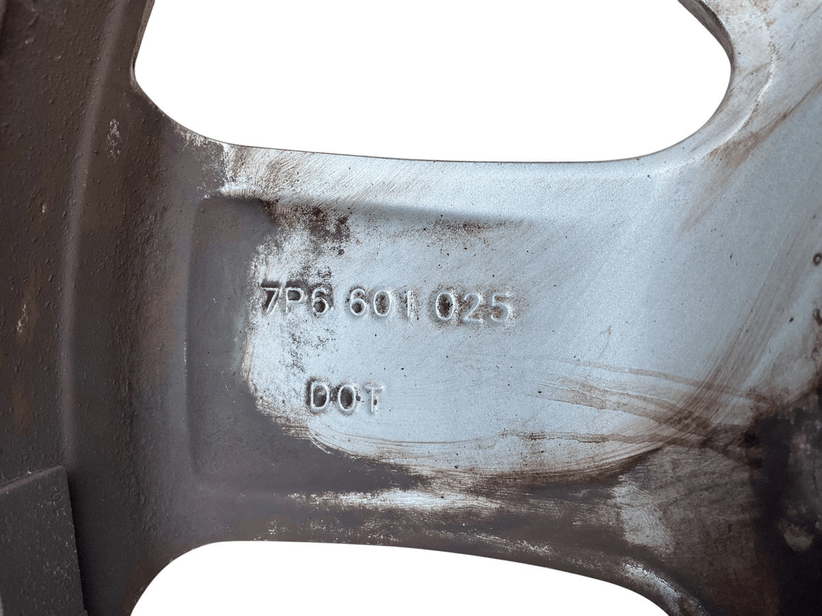 Llanta VW Touareg 7P 10-18 - 7P6601025