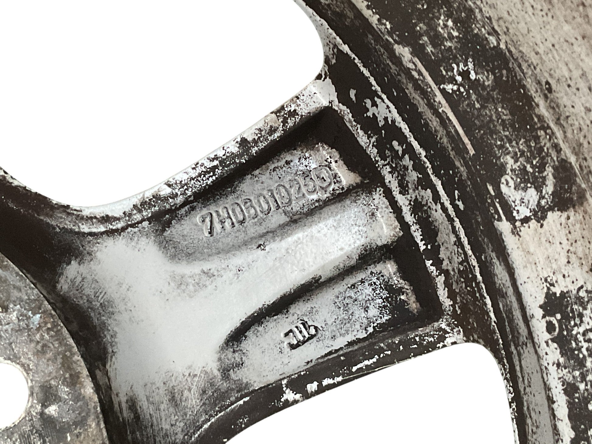 Llanta VW Transporter T5 2003-2014 - 7H0601025D