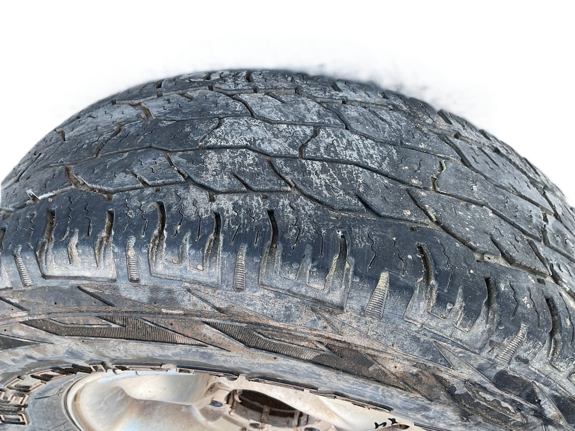 Llantas Hyundai Galloper 98-03 - HR26006