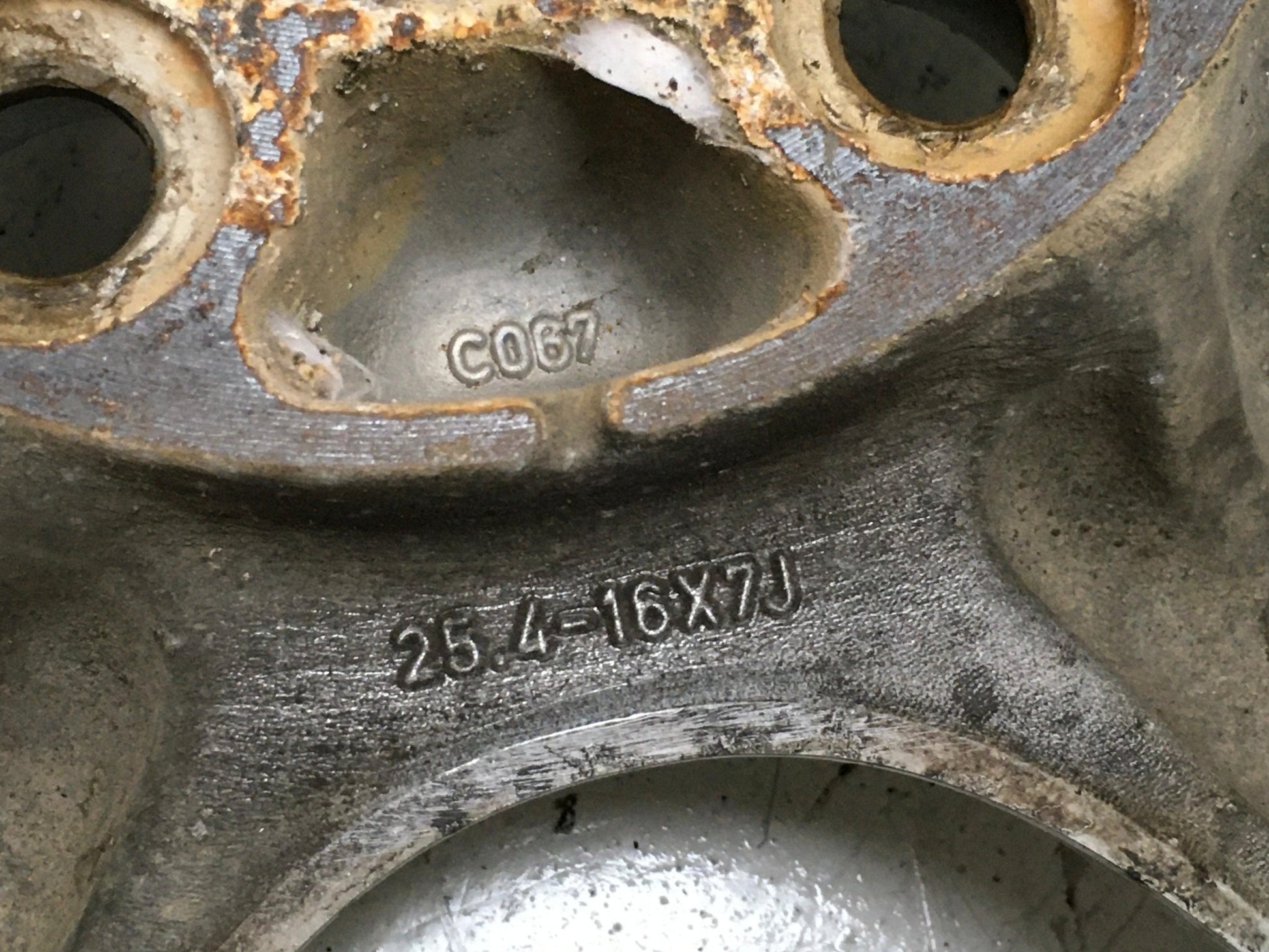 Llantas Jeep Cherokee I - 25416X7J